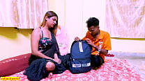 Food Delivery Boy Fucks Desi Beautiful Wife! Cheating Wife