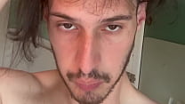 Malik Vadheim Window Light Selfie Vid