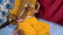 भाभी अपने देवर से बेडरूम में गाड़ मरवाते हुए