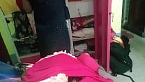 Ghar Me Kam Karte Huye Biwi Ko Akle Me Pati Ne Chod Liya, Indian Hindi Hd Porn Video