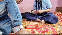 होमवर्क करते समय उसका अंकल आया और उसने पूछा क्या हुआ मुझे चोदने दो