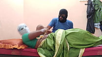 पति ने ब्वॉयफ्रेंड के लंड की याद भुला दी XXX गर्म वीडियो